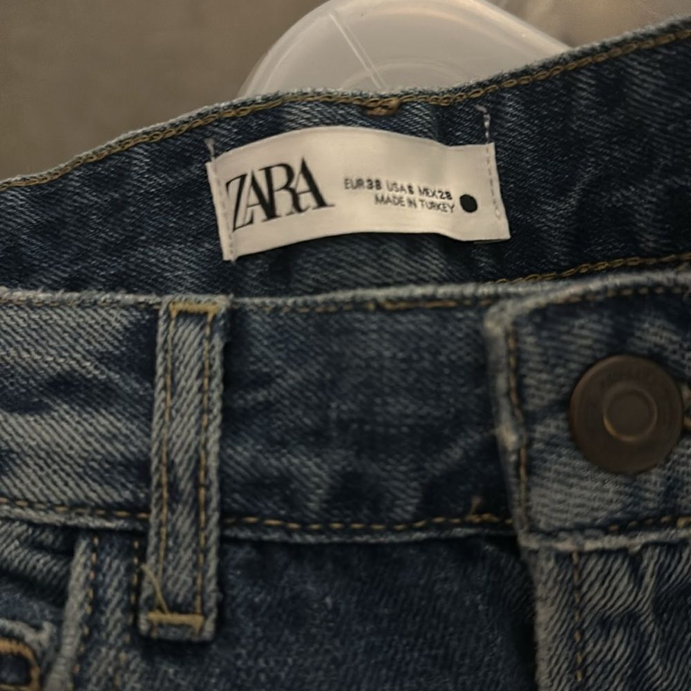 ZARA | Wash Blue | THE HIGH WAIST STRAIGHT LEG ZW JEANS - Picture 9 of 9